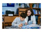 HP Deskjet 4330 All-in-One - večnamenski tiskalnik - barvni - slika 2