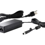 HP - napajalnik - 65 W